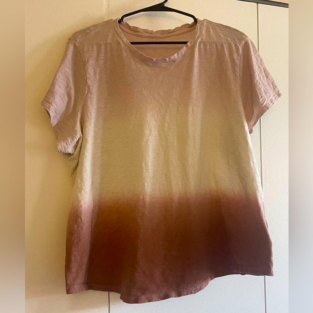 OLD NAVY SUNSET T-SHIRT